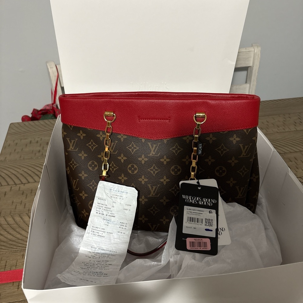 Louis Vuitton Shoulder Bag - Classic Brown